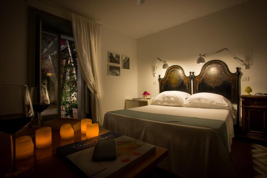 La Moresca Hotel Marina di Ragusa Buitenkant foto