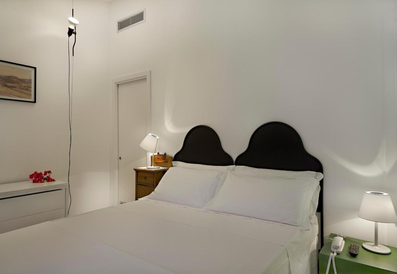 La Moresca Hotel Marina di Ragusa Buitenkant foto