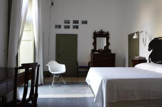 La Moresca Hotel Marina di Ragusa Buitenkant foto