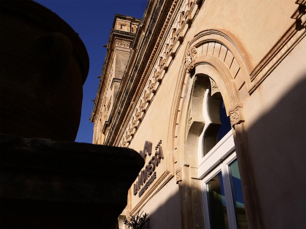 La Moresca Hotel Marina di Ragusa Buitenkant foto